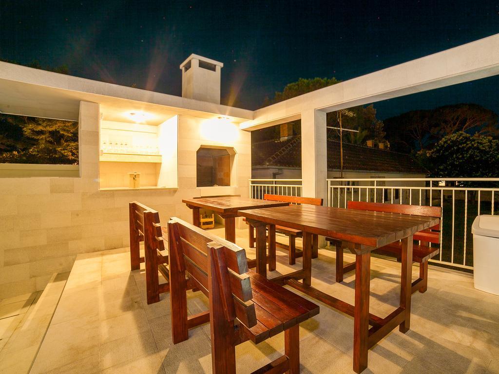 Sea Point Apart Hotel Tivat Exterior foto
